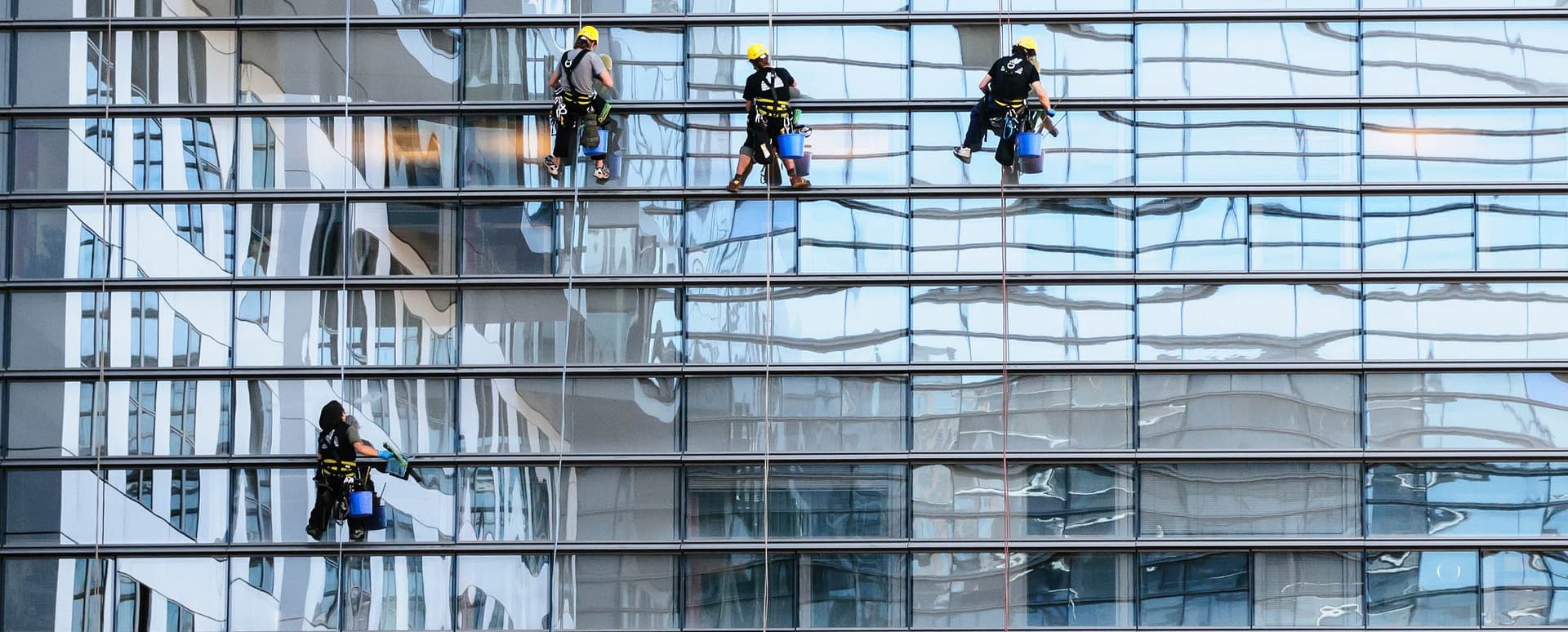 Fenster reinigen von Fensterputzer Düsseldorf